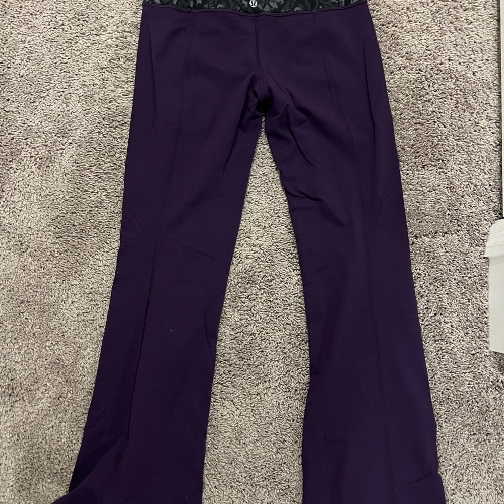 RARE lululemon athletica Purple Leggings